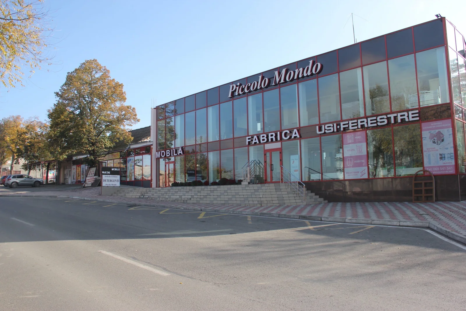 Piccolo Mondo: O lume mică, unde găsești totul pentru casa ta dintr-o singură oprire